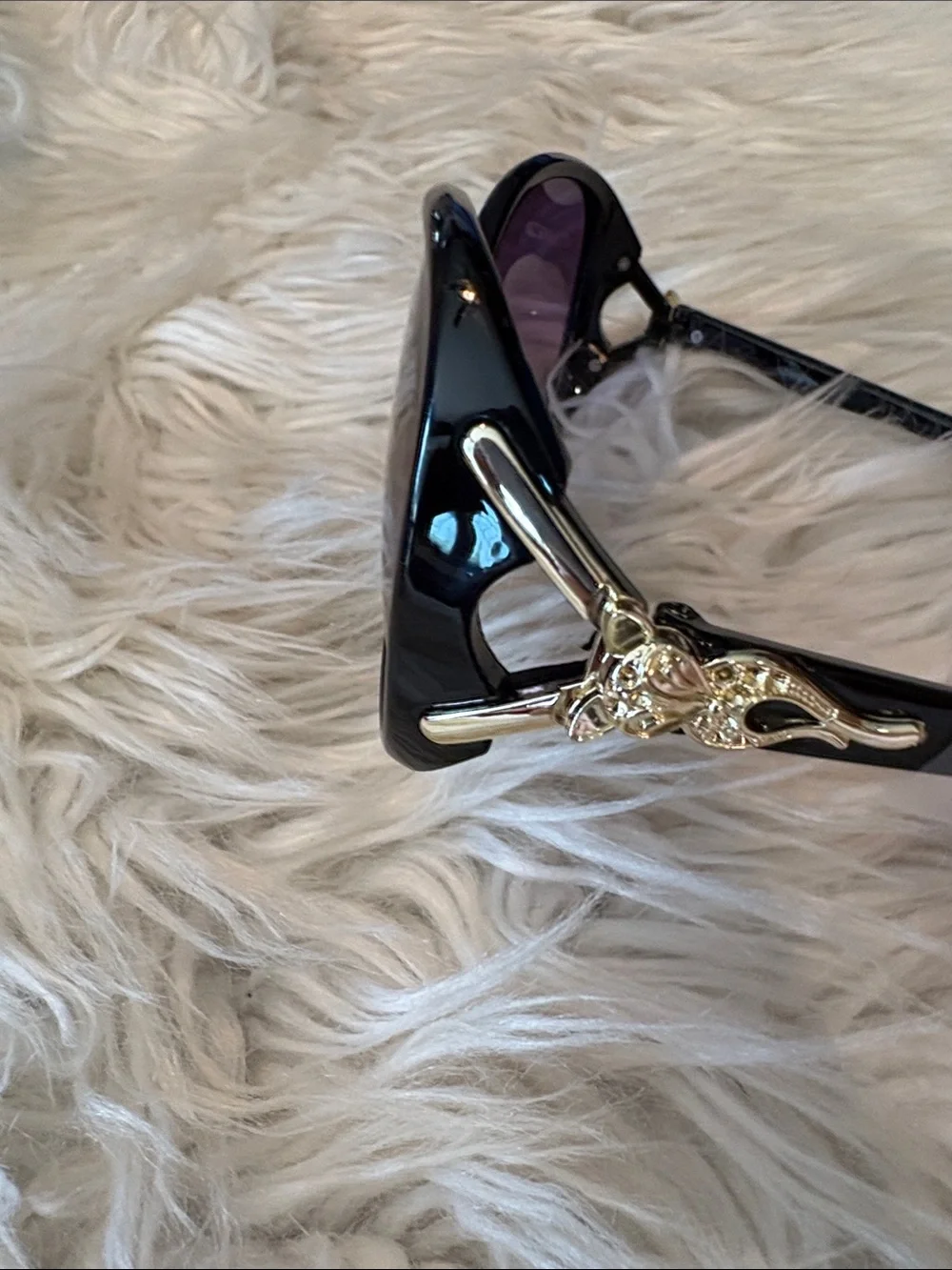Women's Oversized Black Sunglasses with Purple Gradient Lenses New without tags